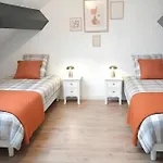 Maison Amienoise - 2 - 3 Lits Et 1 Canape Lit * 阿棉
